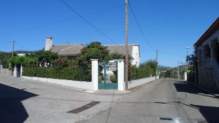 Xalet a Calle matadero 5. Con garaje independiente y parcela de 688 m2