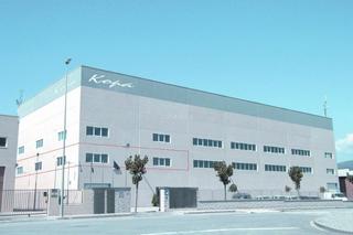 Lloguer Oficina a Carrer de tarragona 30. Oficinas diáfanas en 1ª planta.luz natural , ascen