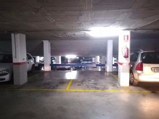 Alquiler Parking coche en Carrer sant jordi,. Alquiler parking plaza grande fácil acceso