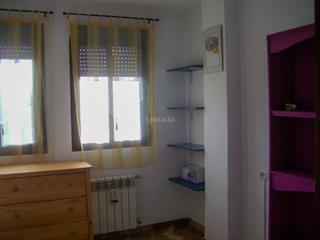 Casa adossada a Carretera benalúa 14. Casa adosada en guadix con 4 habitaciones