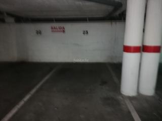 Rent Car parking in Carrer de faust bonafè 69. Ubicacion  esquina de pasteleria el llonguet
