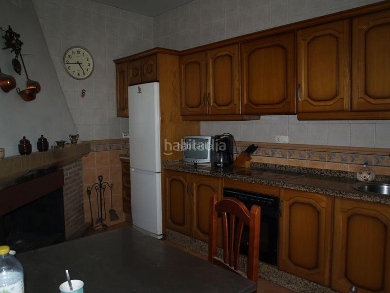 Foto 4c1aa00e-6e8a-420c-b4ea-aedad38e2224. Casa en calle francisco espejo 11 casa céntrica en Benamejí