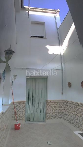 Foto 8c434952-f154-4fed-b8f4-31d96bf5138b. Casa en calle francisco espejo 11 casa céntrica en Benamejí