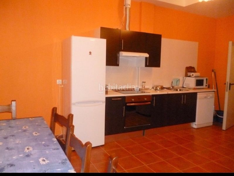 Foto c8837528-2c89-459a-bf88-819d08d39221. Casa adossada a calle alondra 47 a Crucero - Aquende Miranda de Ebro