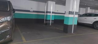 Car parking in Carrer de clara campoamor 15. Plaza parking individual - coche + moto