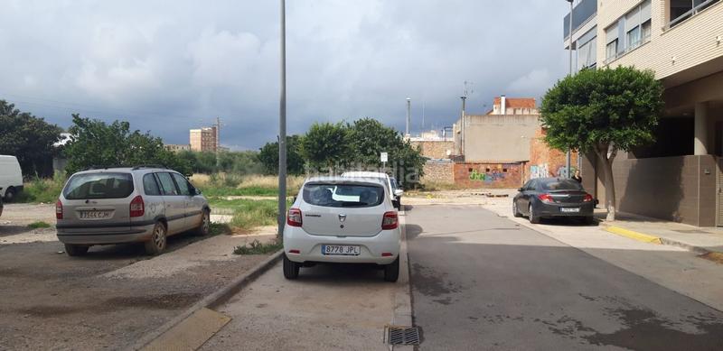 Foto bd0e5b44-e36f-4376-86b1-8d274e8ae524. Terreno residencial en carrer d'alcala de xivert 1 solar urbanizable en Benicarló