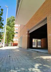 Location Local commercial à Carrer de josep pla 1. Local en alquiler