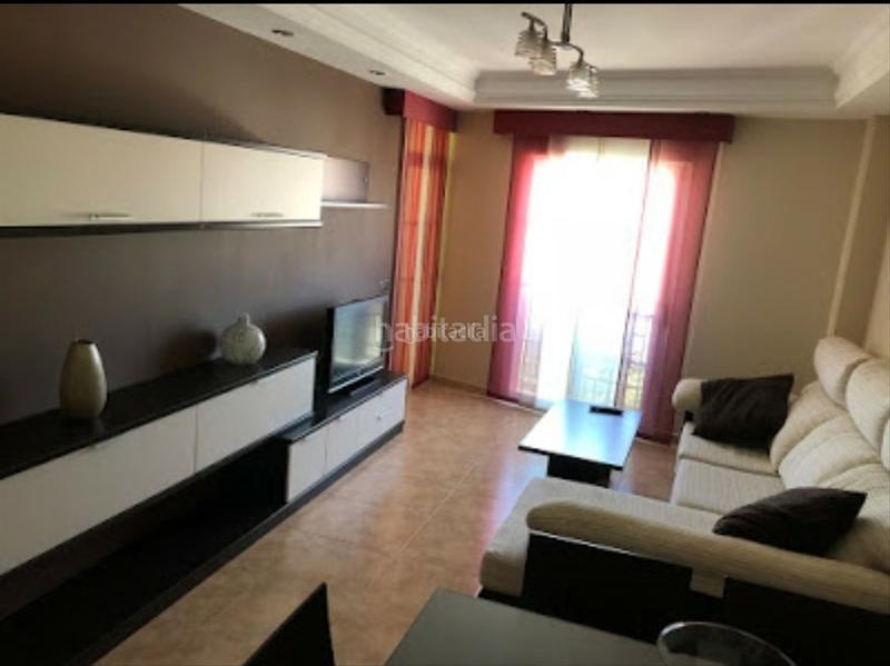 Foto 0fd4a998-294a-485b-8f58-f1fc0990aa78. Dúplex a calle la libertad 4 a Benamocarra