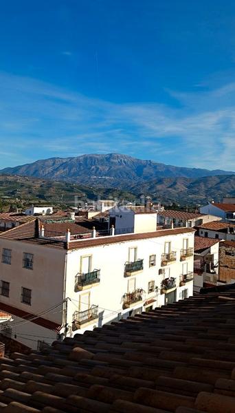 Foto 1970a80c-ee3c-467d-a5a5-37d0c1cee8f2. Dúplex a calle la libertad 4 a Benamocarra