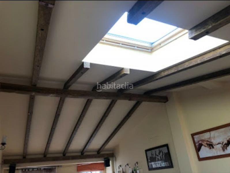 Foto a097e962-51a9-48a1-95aa-fed91ad19036. Dúplex a calle la libertad 4 a Benamocarra