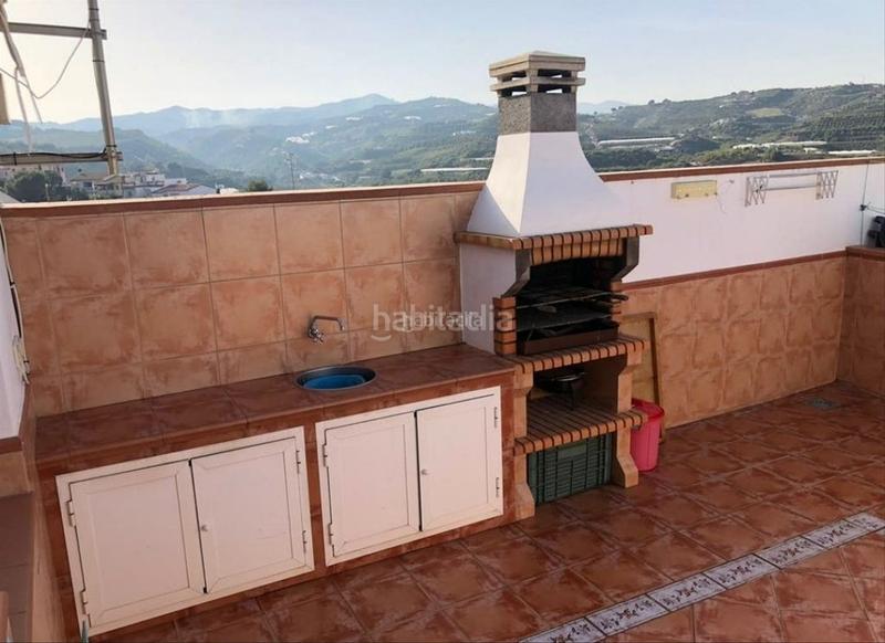 Foto ae76c1c8-c2a8-4104-8a80-7454c161f6f3. Dúplex a calle la libertad 4 a Benamocarra