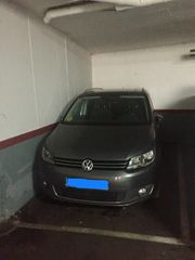 Alquiler Parking coche en Carrer nuria, 7. Se vende plaza de parking en planta calle, accesib