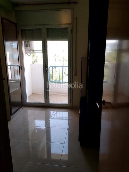 Foto 2eeca299-82f2-489c-b153-7a11d8181924. Piso en passeig del centre 2 l en Ampolla (L´)