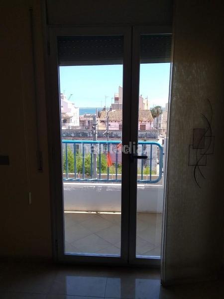 Foto 485c54a5-f350-4287-9335-48848c773762. Piso en passeig del centre 2 l en Ampolla (L´)