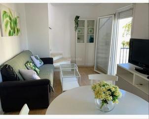 Rent Flat in Plaza de juan carlos i 14. Alquiler julio-agosto 2023