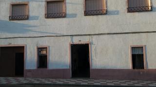 Maison à Calle tena 16. Casa habitable en buenas condicciones