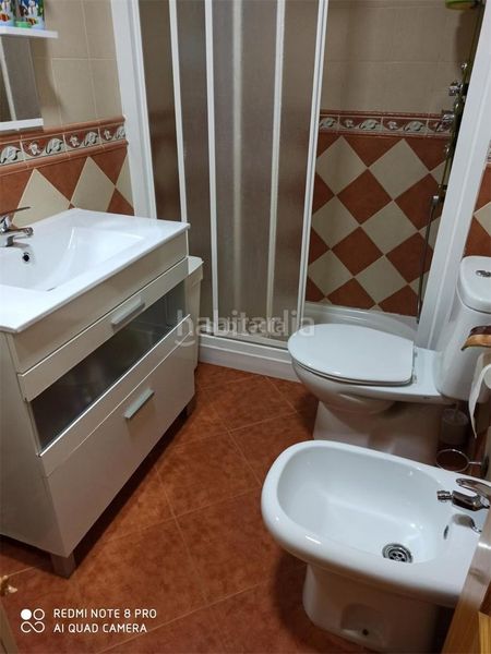 Foto efb8c391-0905-4f1f-a08b-83479595175a. Flat in calle álvaro de bazán 23 in Guadix