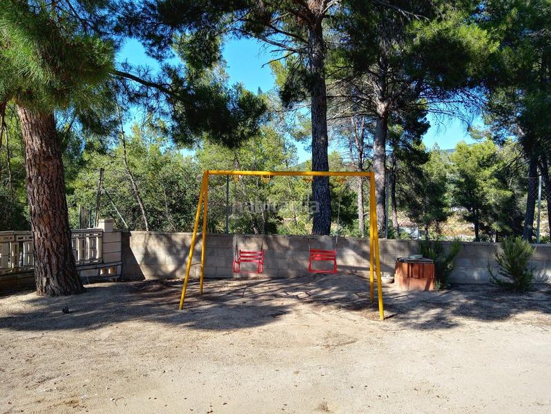 Foto 4a09b95d-a86e-42e4-828b-b06eb89d5e70. Chalet en partida del figueral 13 chalet independiente en ubicación privilegiada en Biar