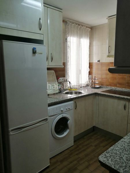 Foto e229fcc0-ce25-4c07-b053-5edb893cf896. Miete etagenwohnung in calle vara del rey 14 in San Carlos - San José Sevilla