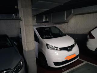 Parking coche en Carrer de watt 19. Sants / carrer de watt