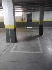 Parking moto en Calle de minerva 23. Plaza de garaje para moto