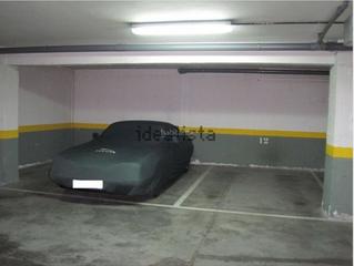 Aparcament cotxe a Calle del vizconde de los asilos 4. Plaza de garaje coche grande
