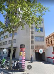 Lloguer Aparcament cotxe a Plaça tetuan 41. Parking cotxe mitjà