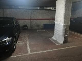Miete Motorradparkplatz in Carrer de joaquim valls 96. Parking para moto