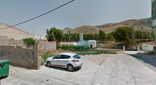 Terreny residencial a Calle de la cañada 64b. Solar diáfano en villena, 217 m2