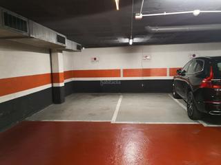 Car parking in Carrer de còrsega 385. Parking excelente ubicación