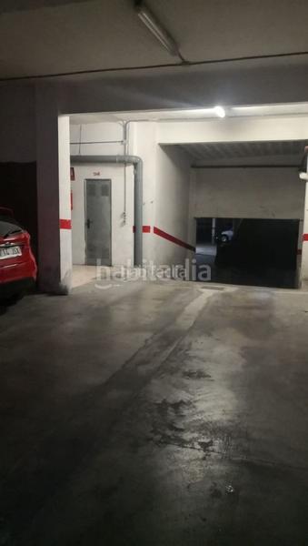 Foto 5d942f4a-d0fb-47be-8d44-b0ace8395bb4. Posto auto in carrer de caravaca 19 in Mestalla Valencia