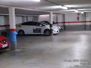 Aparcament cotxe a Carrer de caravaca 19. Venta *garage mad trastero*