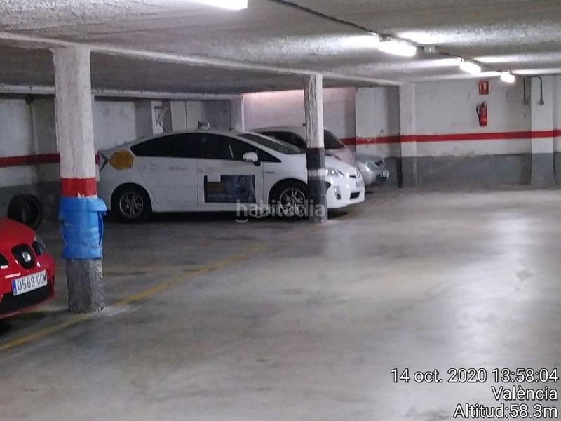 Foto b074e632-e455-45a0-a652-468f29d5dc52. Posto auto in carrer de caravaca 19 in Mestalla Valencia