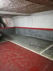 Aparcament cotxe a Carrer de provença 183. Venta de plaza de parking