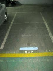 Alquiler Parking coche en Carrer de llança 45. Facil de aparcar. plaza grande