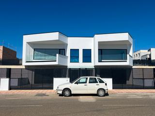 Casa adossada a Calle jorge guillén 59. Chalet aldeatejada nuevo, diseño, zona soto