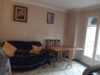 Casa a Carrer del mig 11. Casa de pueblo bien situada.