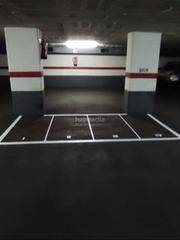 Miete Motorradparkplatz in Carrer del montseny 60. Plaza de parking para moto