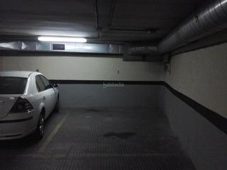 Miete Autoparkplatz in Calle de la mina 5. Centro / calle mina