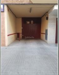 Lloguer Aparcament cotxe a Plaça poligono 46 81. Alquiler plaza de parking delante pabellón víctor