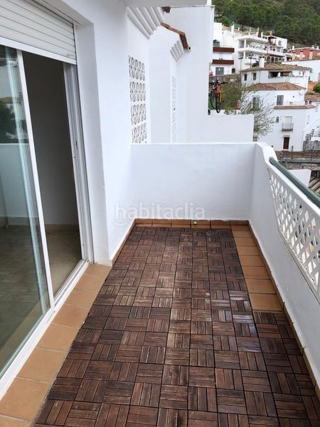Piso en Calle montemar, s/n. Precioso piso en benahavís (Benahavís, Málaga)