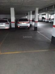 Miete Autoparkplatz in Carrer de sant marian 113i. Parking para coche grande o mediano/pequeño + moto