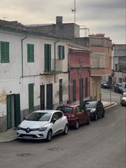 Duplex in Carrer de bisbe morro 8. Planta y piso independientes con cocheria