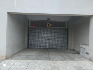 Aparcament cotxe a Avinguda de castelló 10. Casco urbano / avenida de castellón