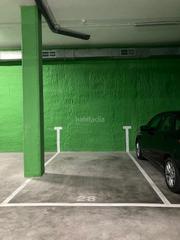 Lloguer Aparcament cotxe a Carrer de rosa leveroni valls 10. Plaza de parking grande en mas lluí