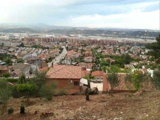 Terrain résidentiel à Carrer muntanya 21. Terreno residencial en colonia del palau