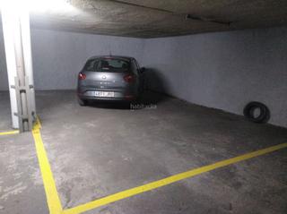 Aparcament cotxe a Carrer de corró 166. Parking 2 plazas