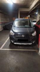 Aparcament cotxe a Carrer de violant d'hongria reina d'aragó 79. Se vende plaza de parking para coche grande