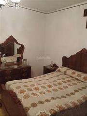 Casa aparellada a Carrer del bisbe berenguer de prats 4. Casa en el centro del pueblo, ideal para familias
