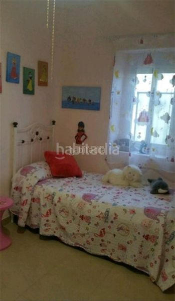 Foto ade056e1-11f8-4cd7-83cc-9921e0cdb482. Casa adosada en calle rosas 44 / calle rosas en Pinos Puente